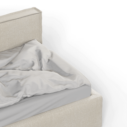 Axel Daybed with Clean Lines and Multi-Use Functionality